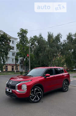 Позашляховик / Кросовер Mitsubishi Outlander 2022 в Дніпрі