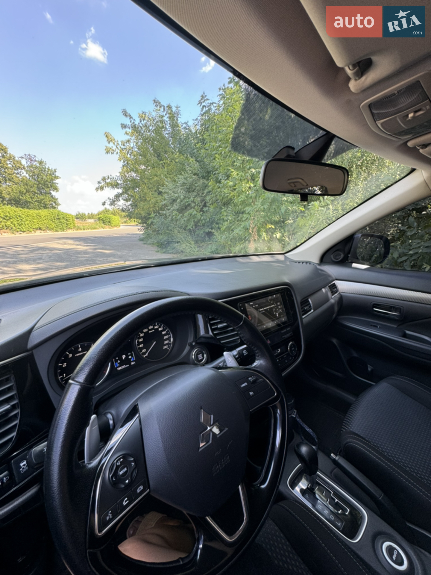 2016 Mitsubishi Outlander - мініатюра 31