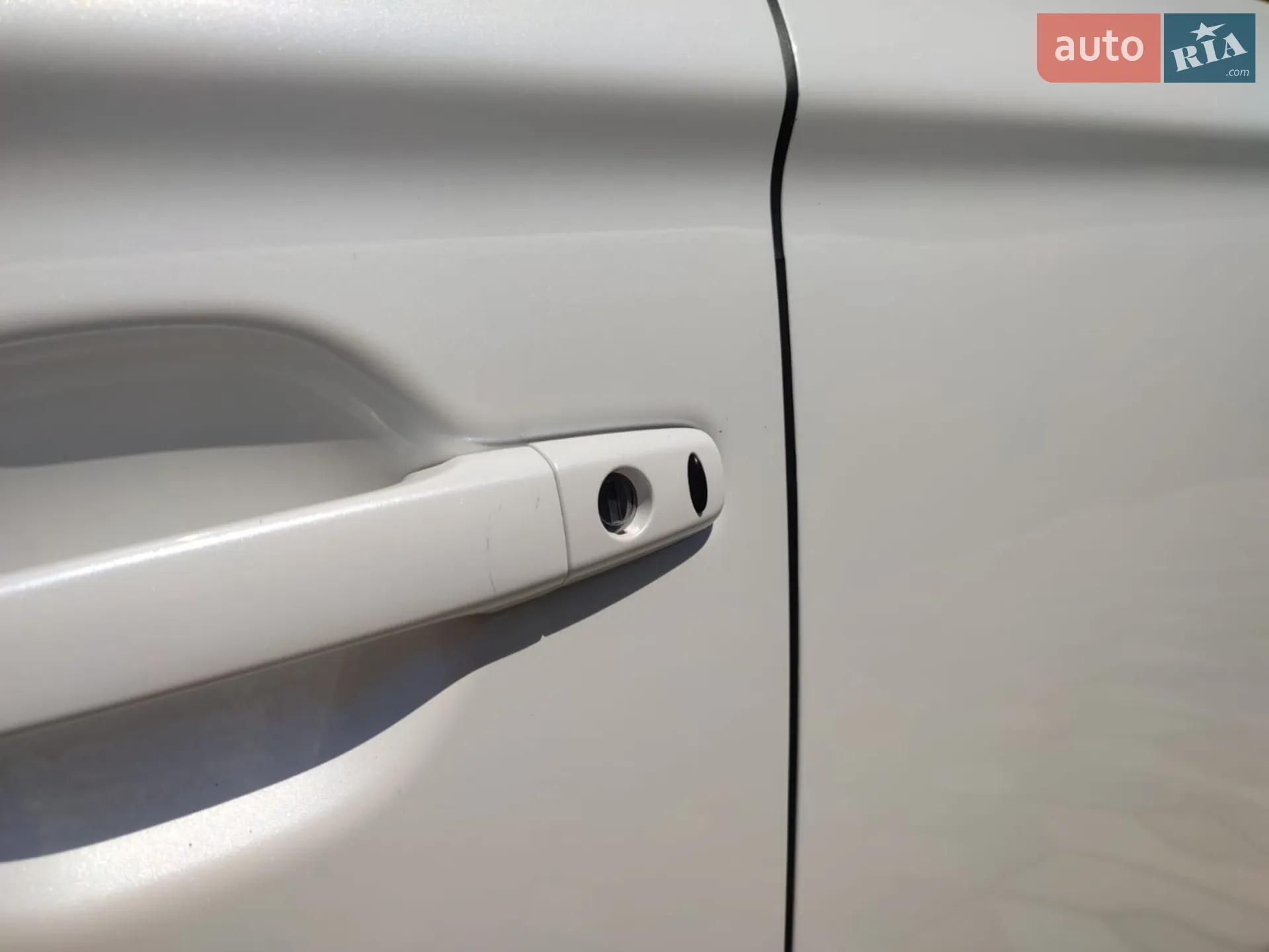 2021 Mitsubishi Outlander - мініатюра 16