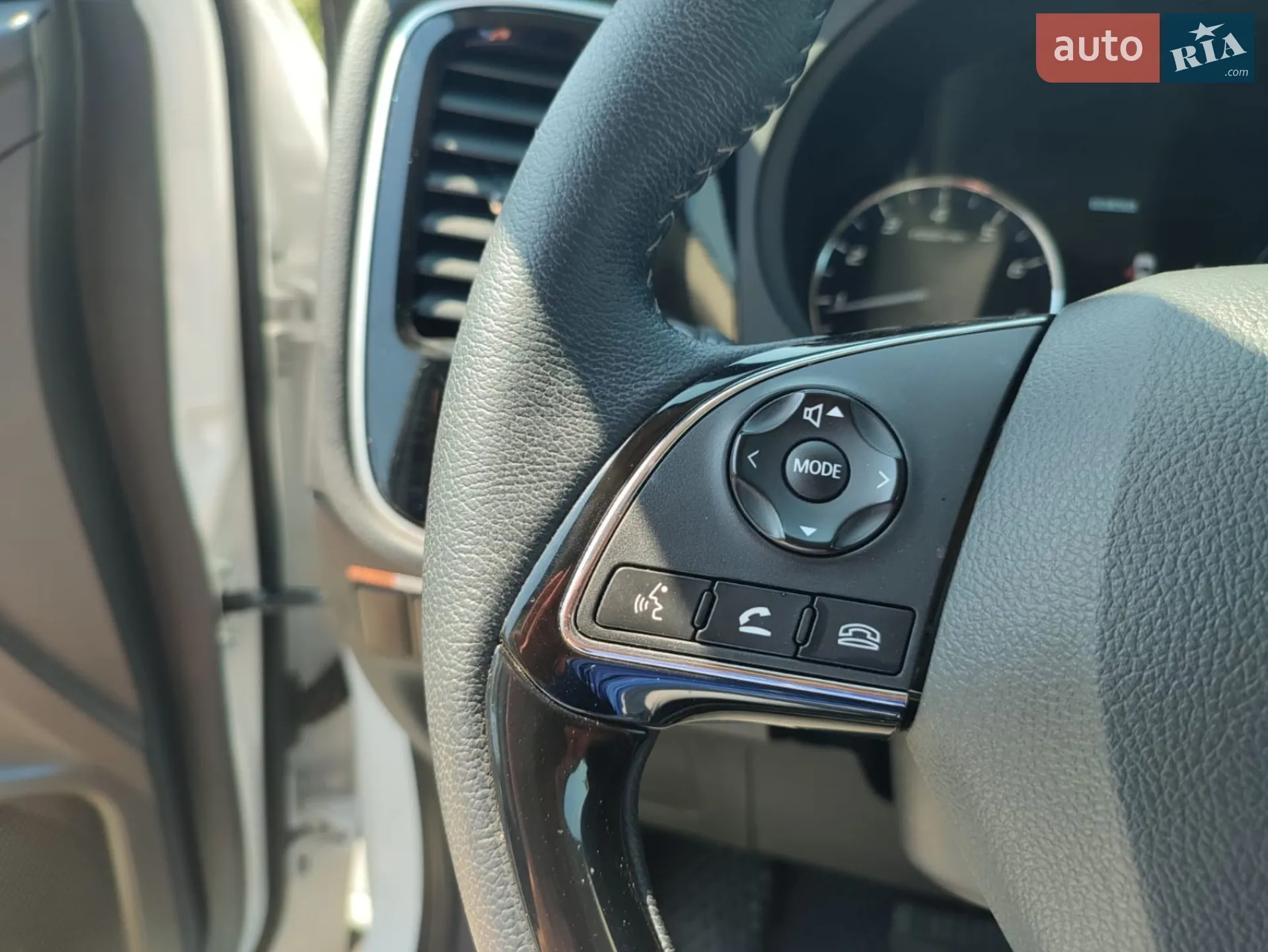 2021 Mitsubishi Outlander - мініатюра 59