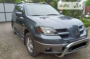 Позашляховик / Кросовер Mitsubishi Outlander 2003 в Сумах