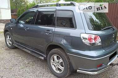 Позашляховик / Кросовер Mitsubishi Outlander 2003 в Сумах