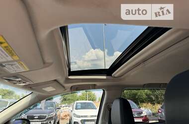 Внедорожник / Кроссовер Mitsubishi Outlander 2013 в 