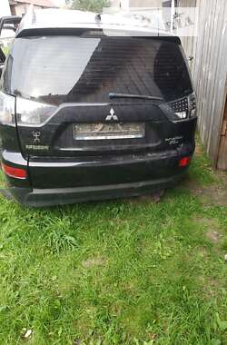 Позашляховик / Кросовер Mitsubishi Outlander 2007 в 