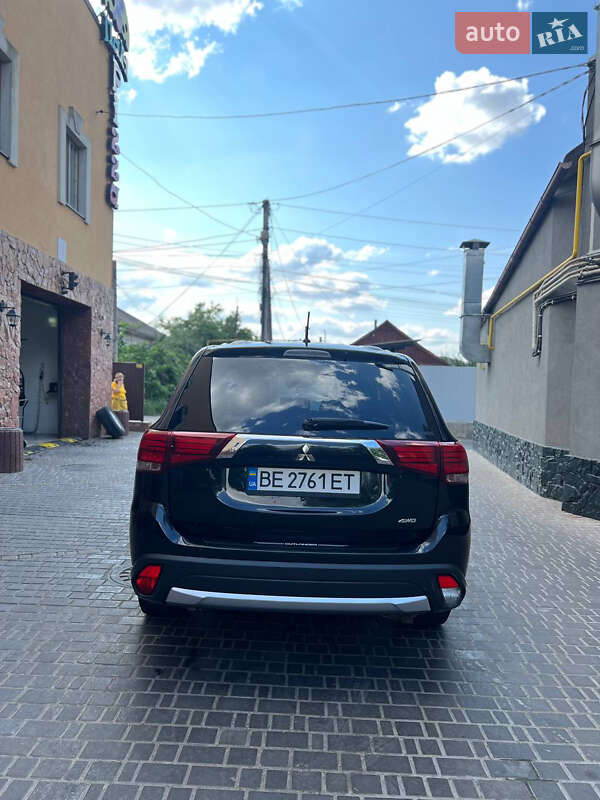 Позашляховик / Кросовер Mitsubishi Outlander 2016 в Первомайську фото 6 Позашляховик / Кросовер Mitsubishi Outlander 2016 в Первомайську