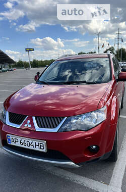 Позашляховик / Кросовер Mitsubishi Outlander 2009 в Запоріжжі