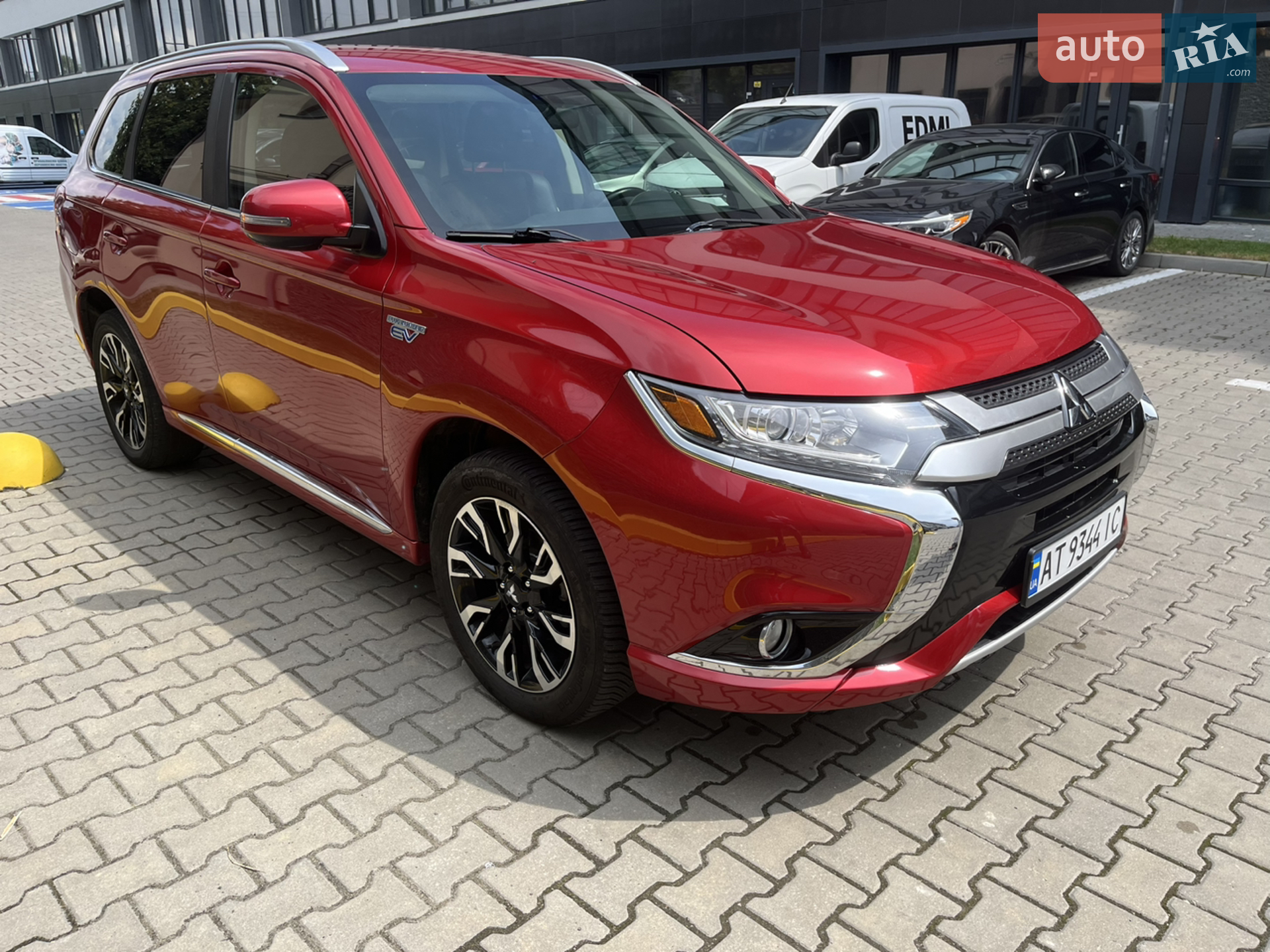 2018 Mitsubishi Outlander - мініатюра 4
