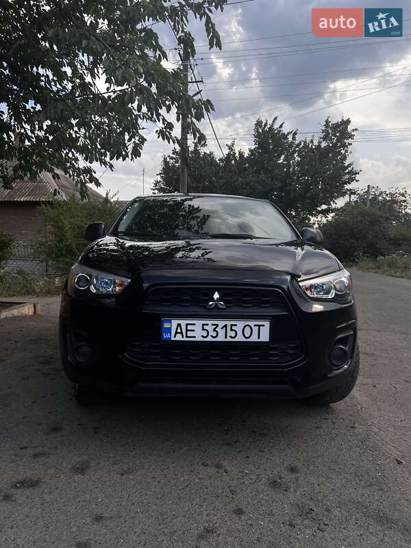 Mitsubishi Outlander 2015