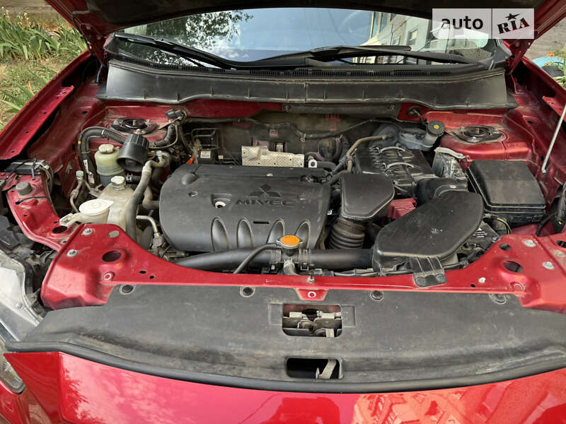 Позашляховик / Кросовер Mitsubishi Outlander 2012 в Миколаєві фото 8 Позашляховик / Кросовер Mitsubishi Outlander 2012 в Миколаєві