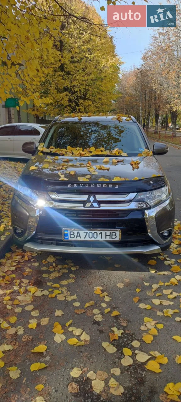 2016 Mitsubishi Outlander - мініатюра 11