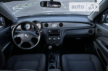 Внедорожник / Кроссовер Mitsubishi Outlander 2005 в 