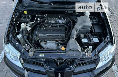 Внедорожник / Кроссовер Mitsubishi Outlander 2005 в 