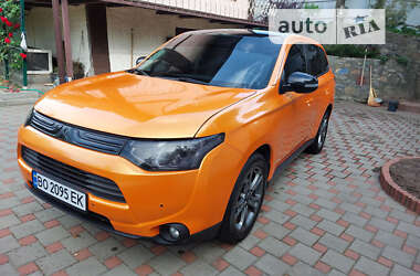 Позашляховик / Кросовер Mitsubishi Outlander 2013 в Білій Церкві