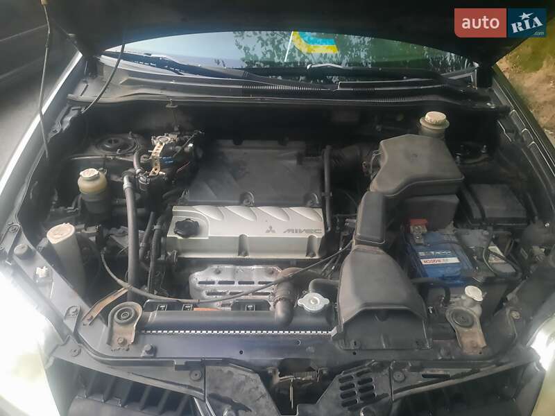 Позашляховик / Кросовер Mitsubishi Outlander 2006 в Кременчуці