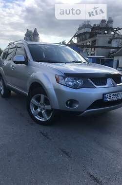 Внедорожник / Кроссовер Mitsubishi Outlander 2008 в Калиновке