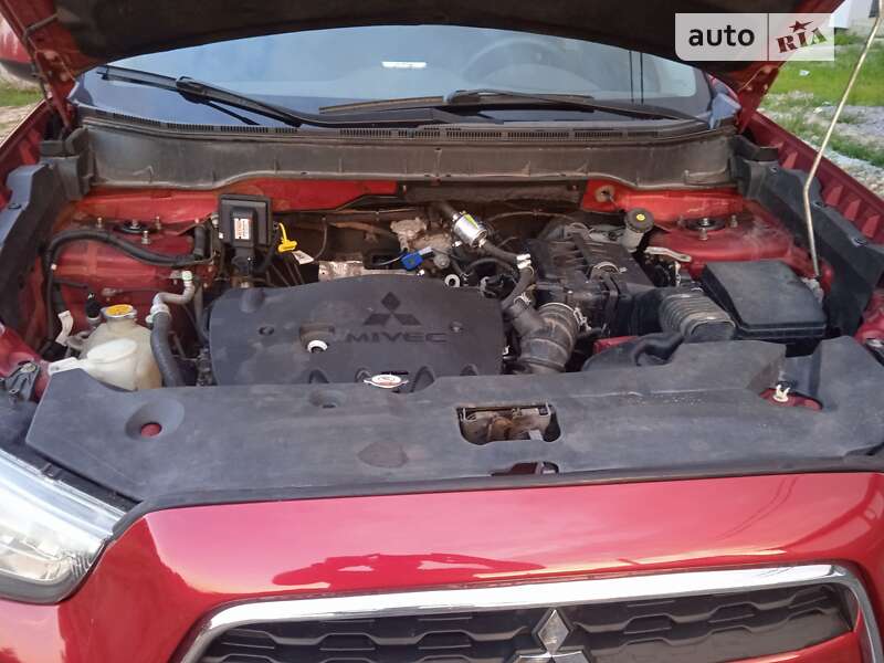 Позашляховик / Кросовер Mitsubishi Outlander 2014 в Вінниці