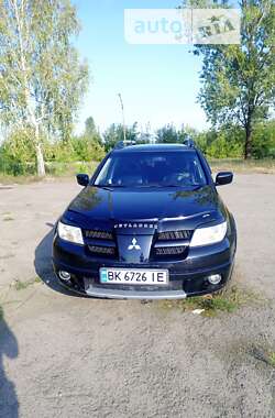 Внедорожник / Кроссовер Mitsubishi Outlander 2007 в Дубровице