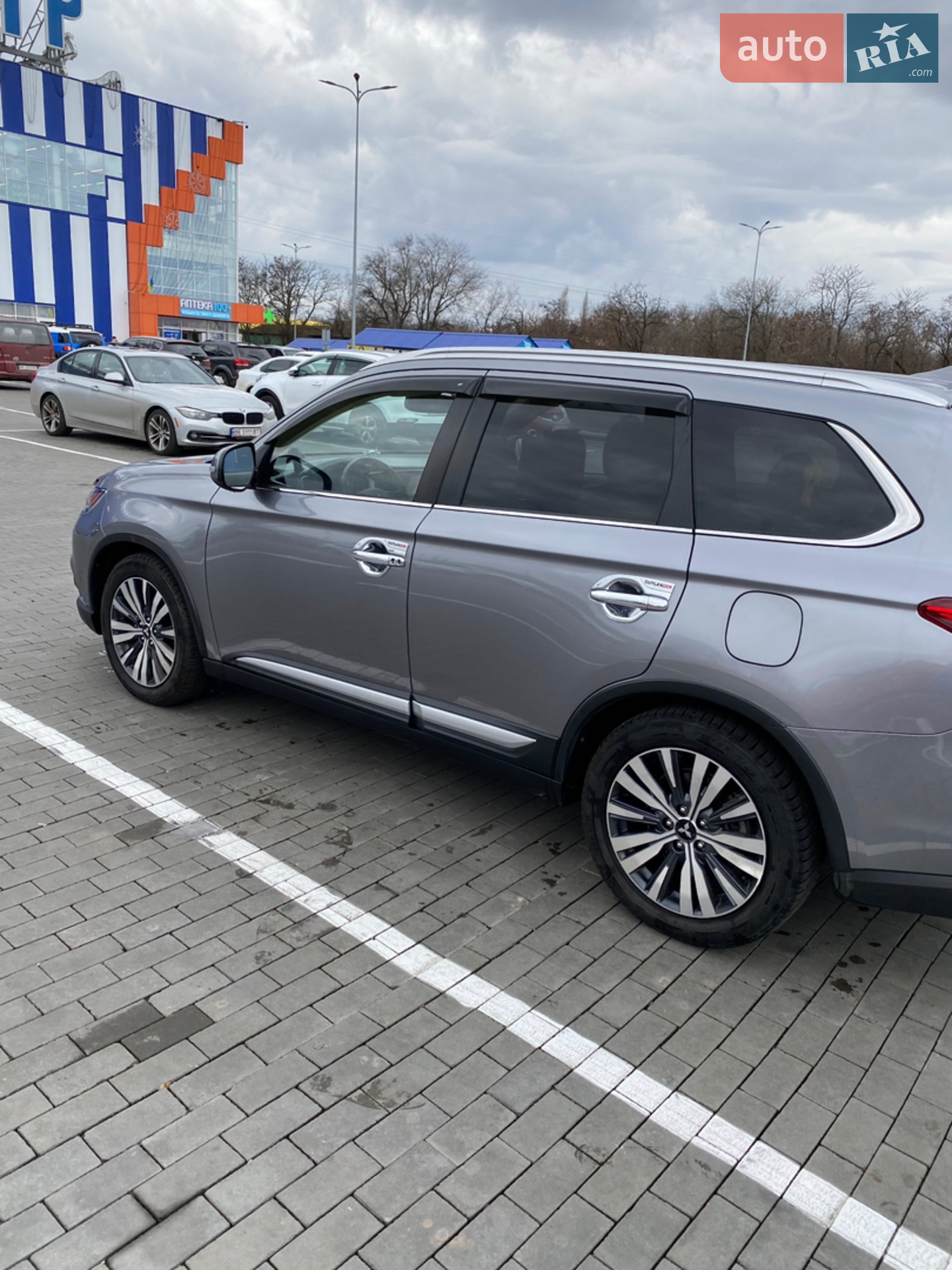 2018 Mitsubishi Outlander - мініатюра 3