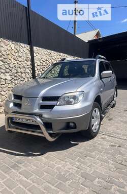 Внедорожник / Кроссовер Mitsubishi Outlander 2009 в Тернополе