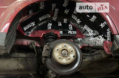 Внедорожник / Кроссовер Mitsubishi Outlander 2010 в 