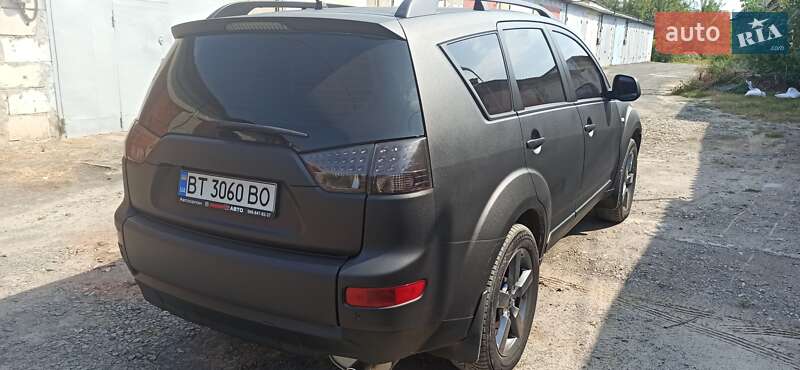 Внедорожник / Кроссовер Mitsubishi Outlander 2007 в Костополе
