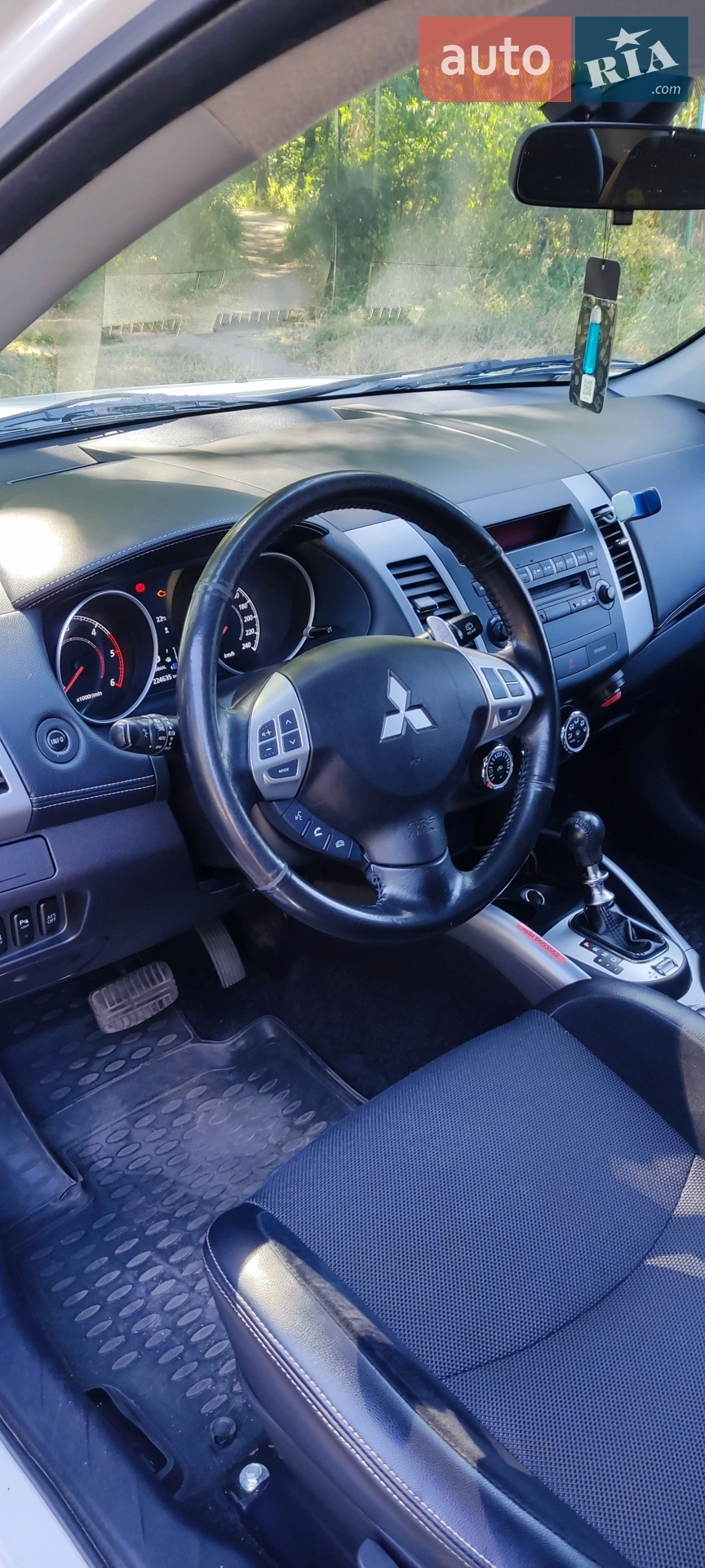 2011 Mitsubishi Outlander - мініатюра 56