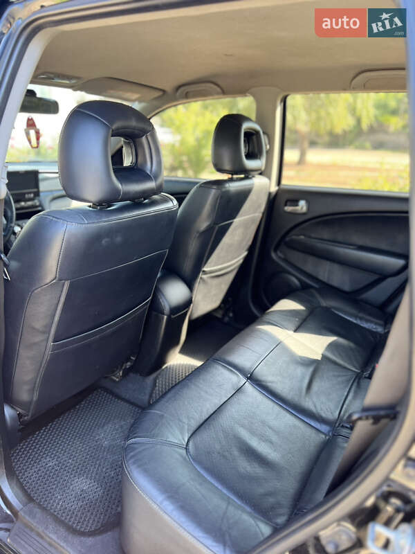 Внедорожник / Кроссовер Mitsubishi Outlander 2007 в Николаеве