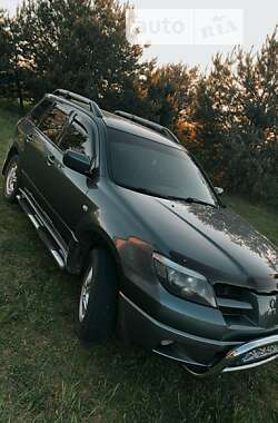 Позашляховик / Кросовер Mitsubishi Outlander 2004 в Тернополі