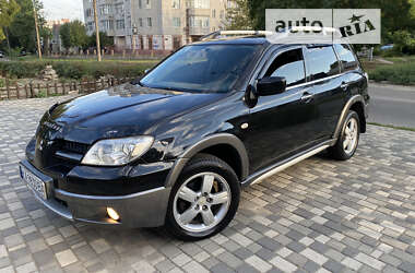 Внедорожник / Кроссовер Mitsubishi Outlander 2005 в Николаеве