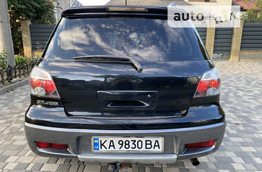 Позашляховик / Кросовер Mitsubishi Outlander 2005 в Миколаєві