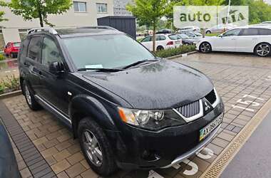 Внедорожник / Кроссовер Mitsubishi Outlander 2009 в Ракитном