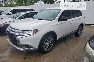 Mitsubishi Outlander 2017