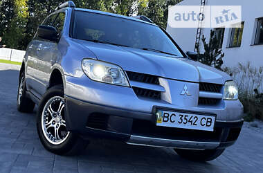 Позашляховик / Кросовер Mitsubishi Outlander 2005 в Луцьку