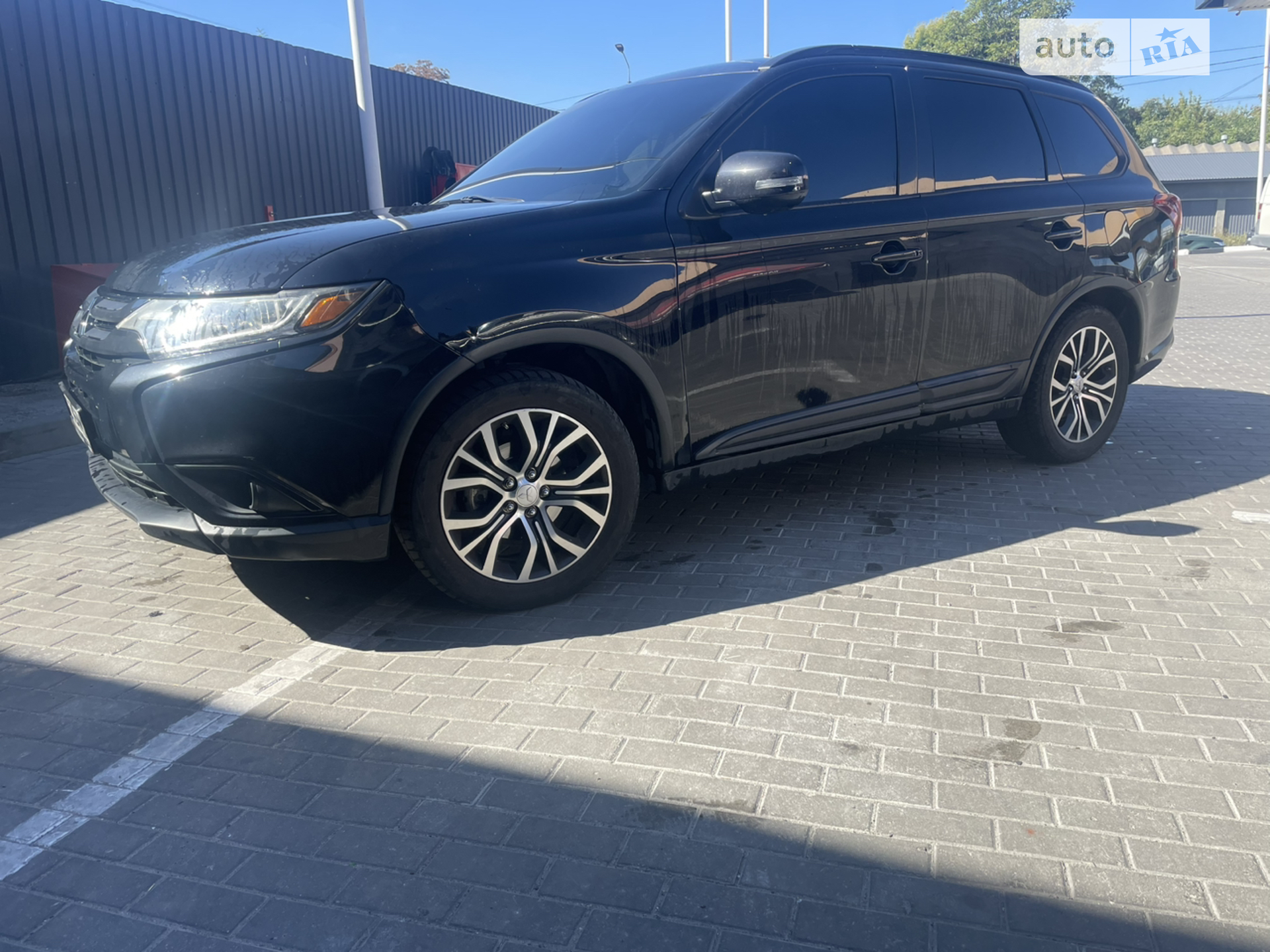2016 Mitsubishi Outlander - мініатюра 5