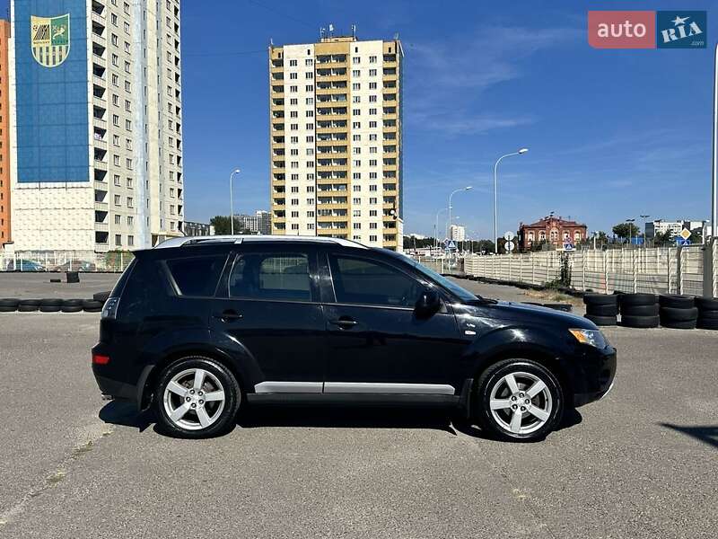 Внедорожник / Кроссовер Mitsubishi Outlander 2007 в Харькове