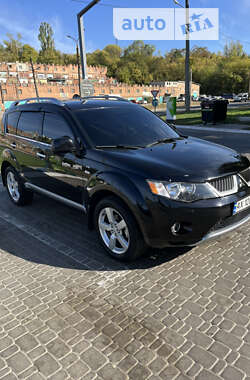 Позашляховик / Кросовер Mitsubishi Outlander 2008 в Харкові