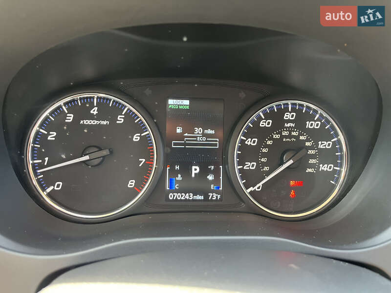 Внедорожник / Кроссовер Mitsubishi Outlander 2019 в Львове