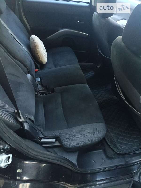 Внедорожник / Кроссовер Mitsubishi Outlander 2008 в Николаеве