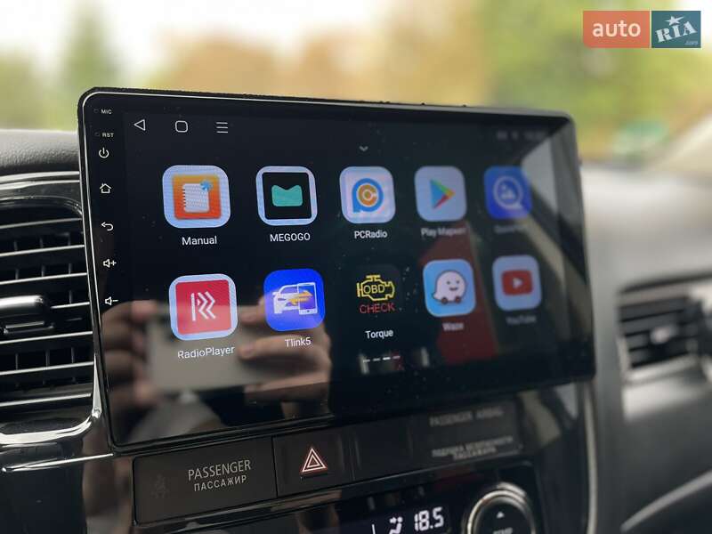 Позашляховик / Кросовер Mitsubishi Outlander 2017 в Луцьку