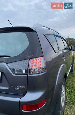 Внедорожник / Кроссовер Mitsubishi Outlander 2008 в Хмельницком