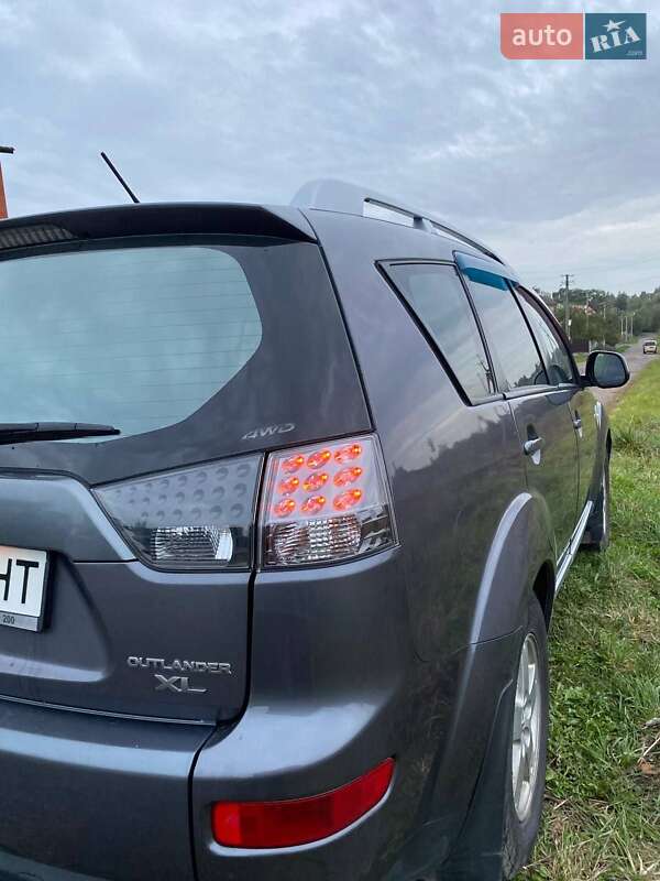 Позашляховик / Кросовер Mitsubishi Outlander 2008 в Хмельницькому