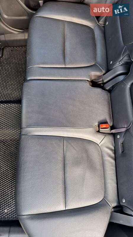 Позашляховик / Кросовер Mitsubishi Outlander 2013 в Києві фото 6 Позашляховик / Кросовер Mitsubishi Outlander 2013 в Києві