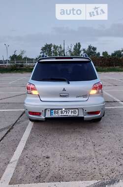 Внедорожник / Кроссовер Mitsubishi Outlander 2003 в Южноукраинске