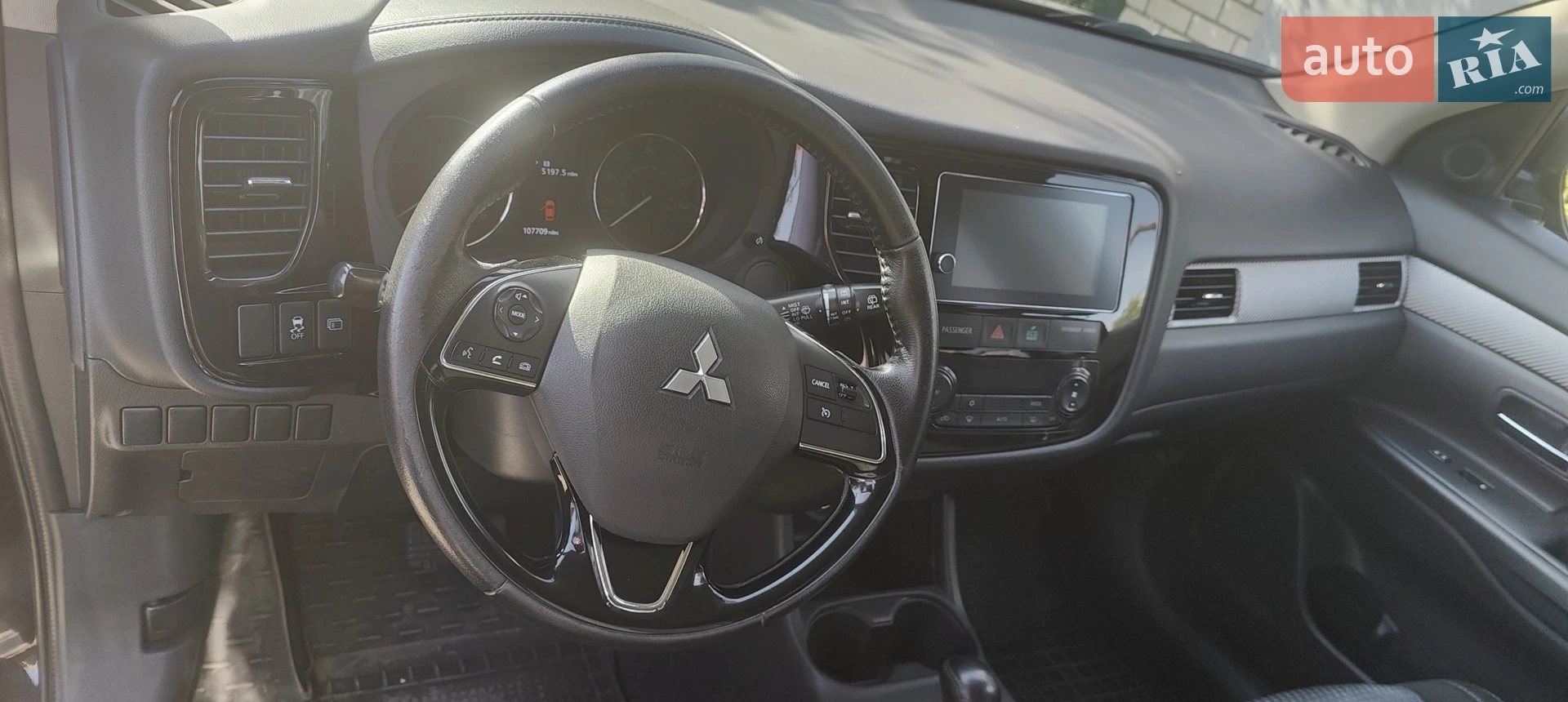 2016 Mitsubishi Outlander - мініатюра 9