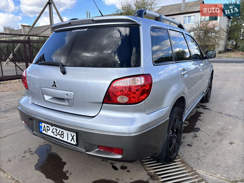 Внедорожник / Кроссовер Mitsubishi Outlander 2007 в Межевой