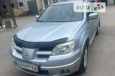 Внедорожник / Кроссовер Mitsubishi Outlander 2007 в Тыврове