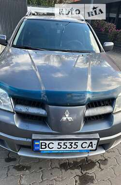 Позашляховик / Кросовер Mitsubishi Outlander 2005 в Львові