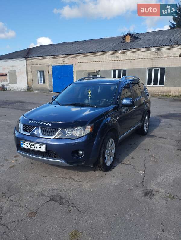 Mitsubishi Outlander 2008