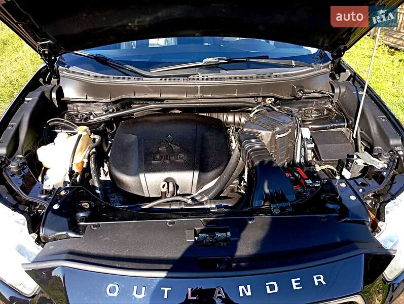 Позашляховик / Кросовер Mitsubishi Outlander 2010 в Бережанах