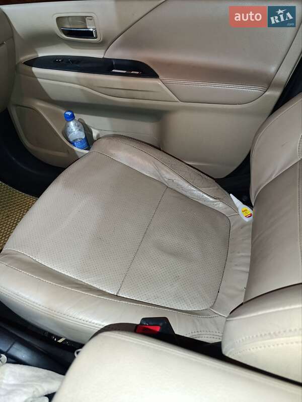 Позашляховик / Кросовер Mitsubishi Outlander 2013 в Білій Церкві